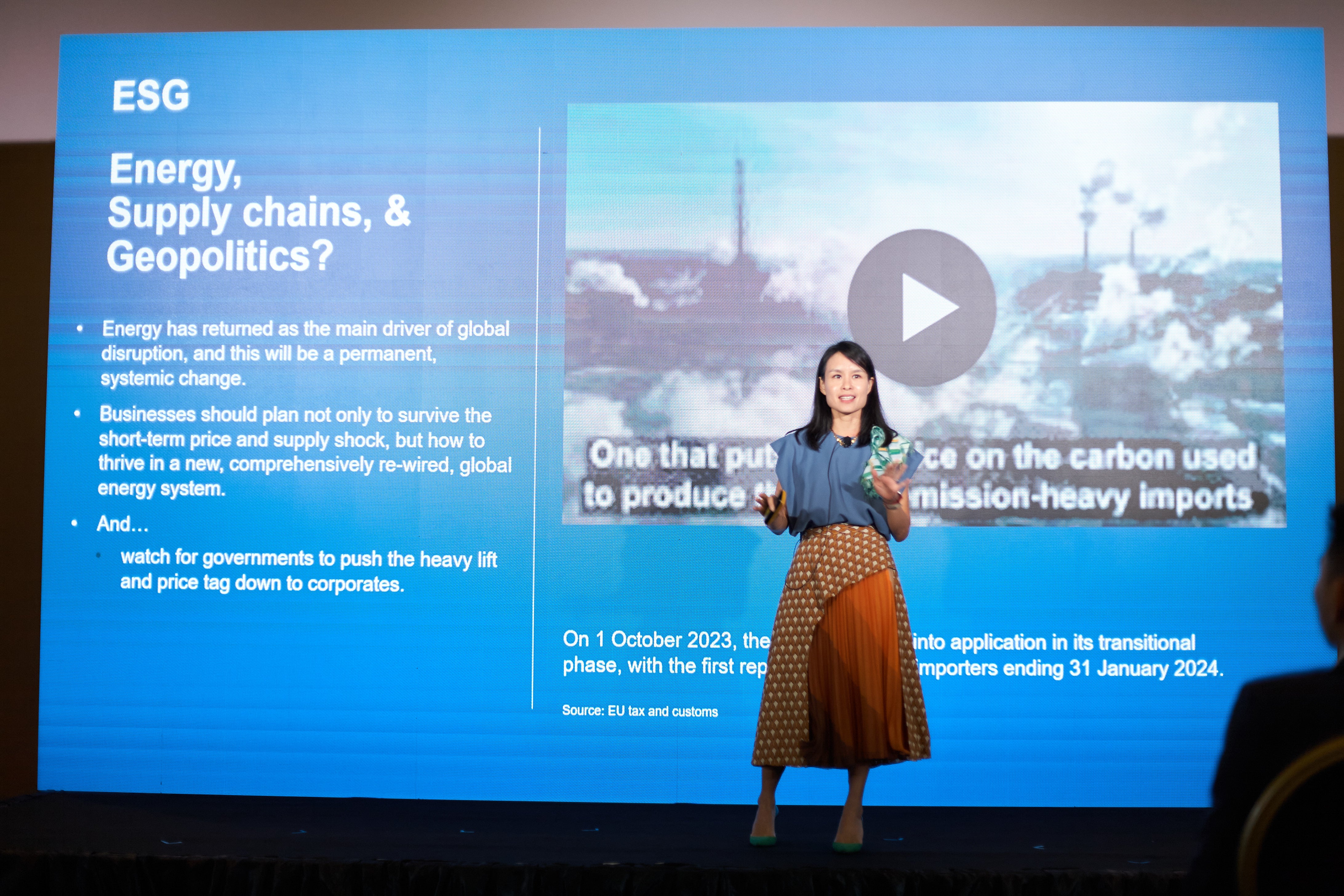 COFACE - Economic Outlook2024 & URBA360 Product Launch | Events agency singapore - Ooffle | COFACE - Economic Outlook2024 & URBA360 Product Launch