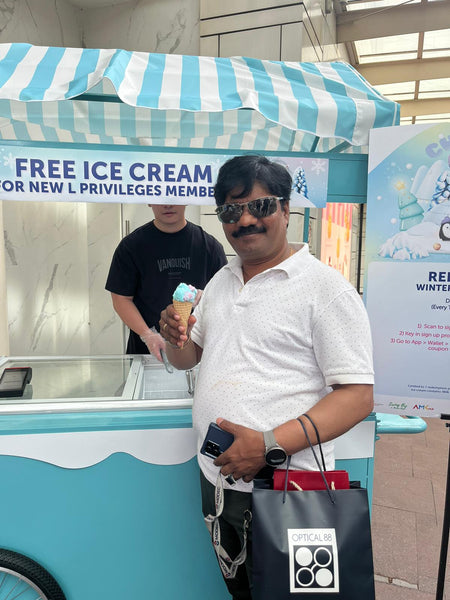 Linkreit - A Frosty Christmas Adventure Pop Up @ AMK Hub, Jurong Point, and Thomson Plaza