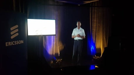 Live Holographic 3D Projection Web Conferencing