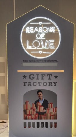 Orchard Central Christmas 2019 Fabrication @ OC