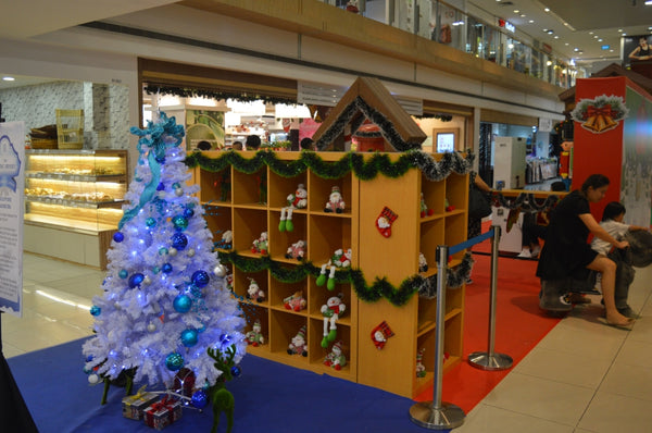 Far East Malls Christmas Activation 2018 @ West Coast Plaza