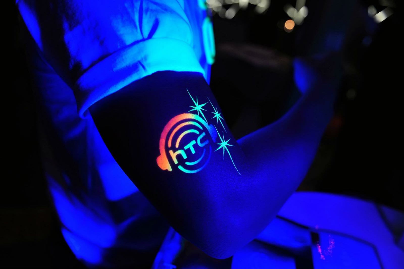 Glow in the Dark UV Tattoo | Glow in the Dark UV Tattoo