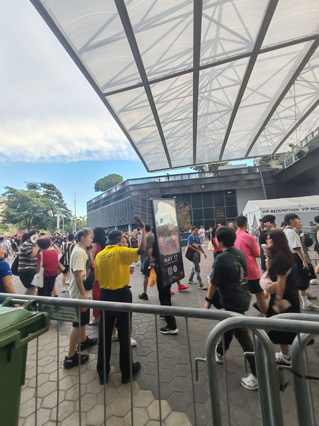 Human Billboard Marketing Activation for Vincenzo Capuano @ One Raffles Place & Stadium