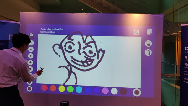 Interactive Graffiti @ Deutsche Bank