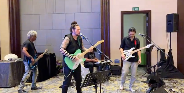 Live Band (Rock) Performance @ Ritz Carlton