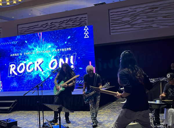 Live Band (Rock) Performance @ Ritz Carlton