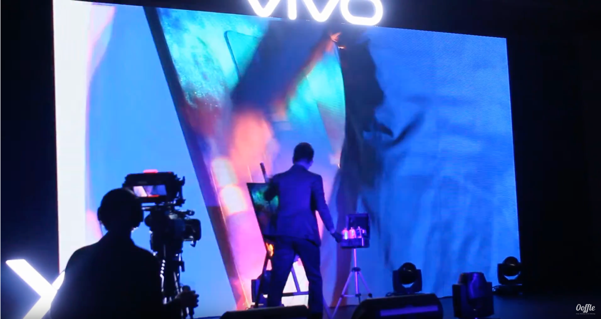 Vivo X21 launch UV Glow Fire Painting @ MBS | Vivo X21 launch UV Glow Fire Painting @ MBS