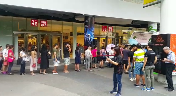 Experience SPH Rewards Roving Mobile Food Truck